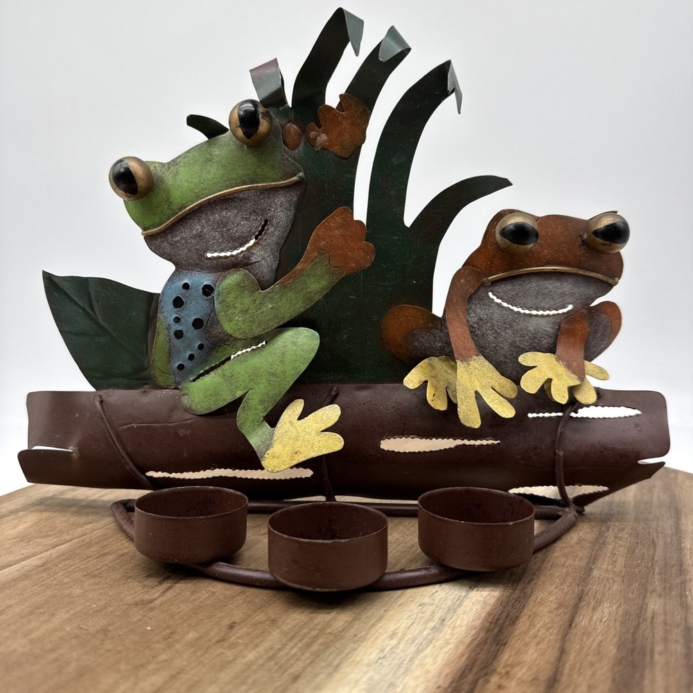 Rustic Metal Frog/Toad Perched On Log Tea Light Candle Holder Distressed‎ Cute